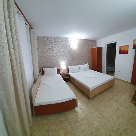 Casa De Vacanta Ana Si Stefan Летний дом *