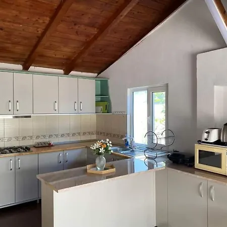 Casa De Vacanta Ana Si Stefan Летний дом *