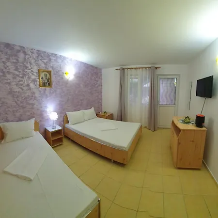 Casa De Vacanta Ana Si Stefan Country house 2 Mai