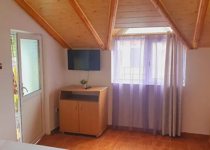 Hétvégi ház Casa De Vacanta Ana Si Stefan Două Mai